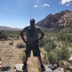 Meet your Posher, Carl